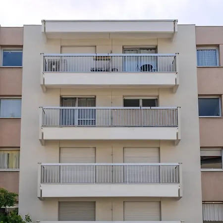 Beaurepaire Paris House * Pantin